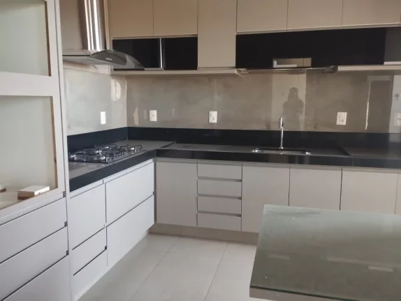 Imagem VENDE-SE APARTAMENTO NO EDIFICIO CHAMPS ELISSES Lindo apartamento no edificio champs elisees com - 150 m² área util - 237 m² área total