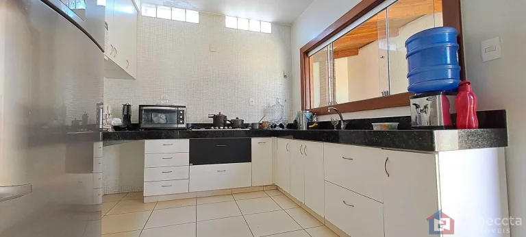 Imagem Casa ampla à venda no Bairro Eldorado em Patos de Minas – Com edícula independente!