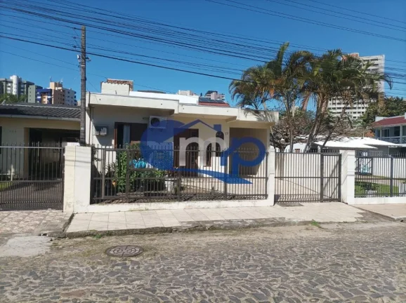 Imagem Casa a venda no bairro Predial em Torres