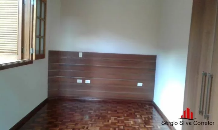 Imagem Casa em Condomínio Fechado para Venda, com 05 quartos em Vila Inglesa.