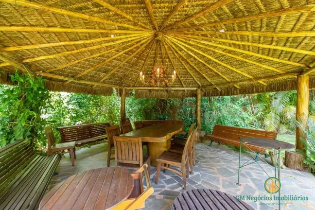 Imagem Casa com 6d/2sts, salão festas, piscina, gourmet! Em condomínio