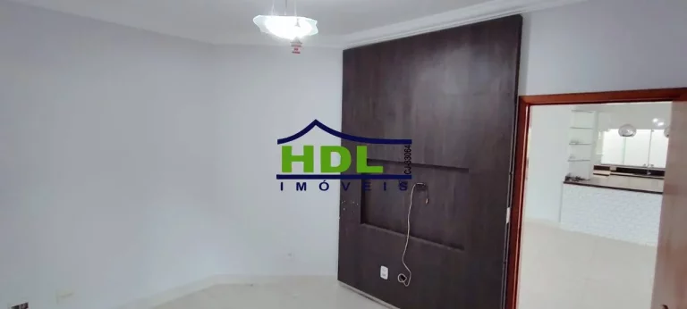 Imagem Casa Top no centro de Hidrolândia