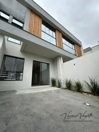 Imagem Casa / Sobrado para Venda em Camboriú / SC no bairro São Francisco de Assis