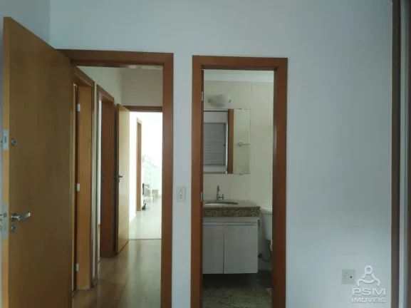 Imagem Cobertura com 3 quartos à venda em Sabará