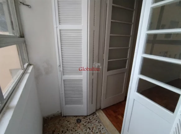 Imagem Apartmento 1 dormitório na avenida da praia em Santos por R$355.000,00