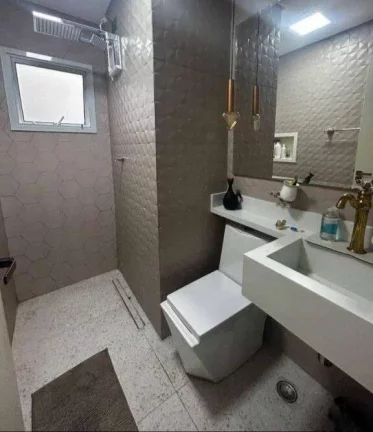 Imagem Sobrado com 3 dormitórios à venda, 200 m² por R$ 885.000 - Vila Aquilino - Santo André/SP