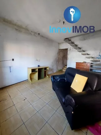 Imagem Casa à venda e locação em Santo André-SP, no Jardim Santa Cristina: 1 quarto, 1 sala, 1 banheiro, 70m² de área. Venha conferir!