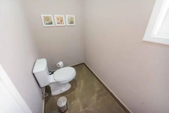Imagem Casa com 360 m² - 3 suítes, em condomínio na Granja Viana!!!