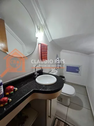 Imagem Sobrado com 3 Quartos à venda, 145m² - Campo Grande