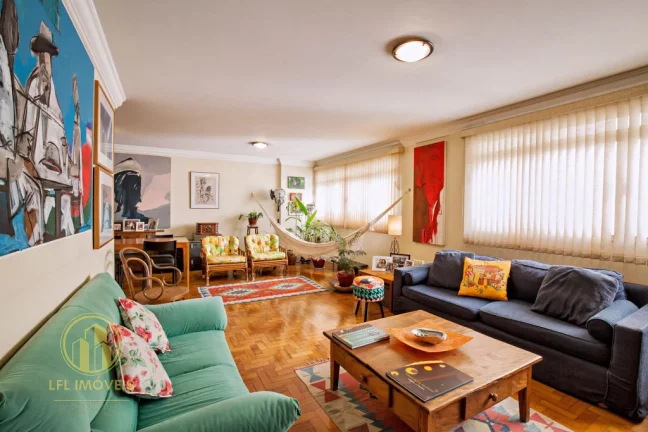 Apartamento â Venda, com 3 dormitórios e 1 vaga. Itaim Bibi