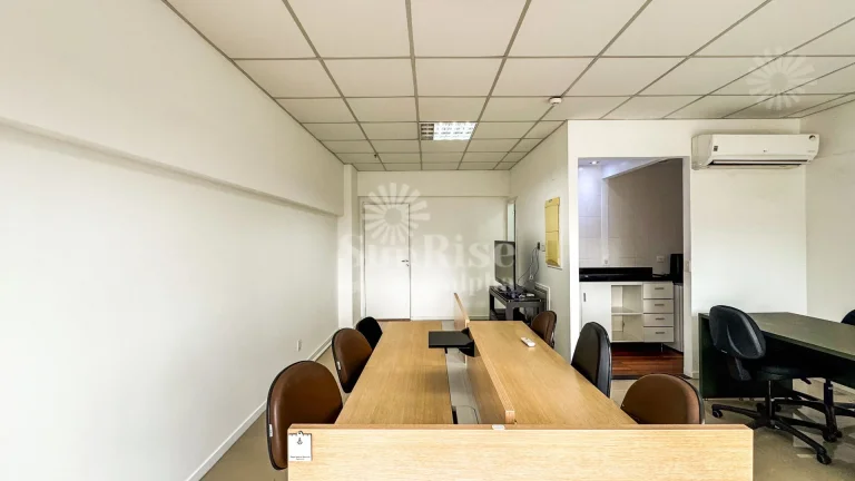 Imagem Sala Comercial mobiliada para alugar 42m² - 1 vaga- R$4.221,00 pacote - Brascan Alphaville -SP