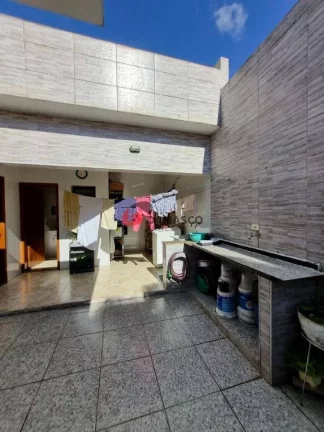 Imagem Casa à venda 2 Quartos, 1 Suite, 3 Vagas, 159M², Rudge Ramos, São Bernardo do Campo - SP