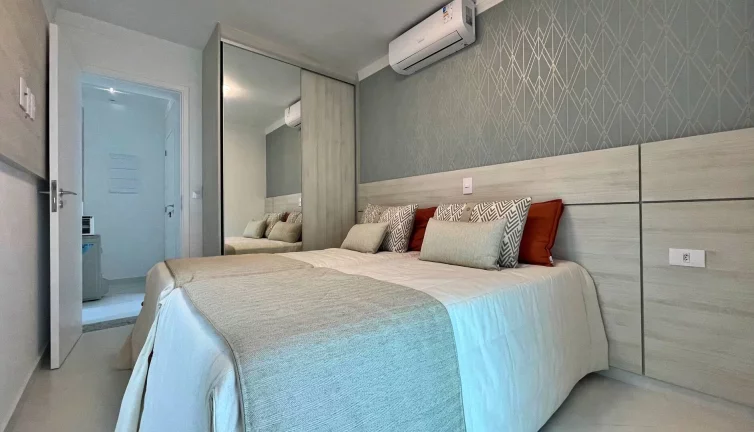 Imagem Apartamento com 3 dormitórios à venda, 158 m por R$ 4.500.000,00 - Riviera
