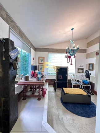Imagem MARAVILHOSA CASA NA MATA DA PRAIA.