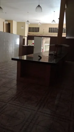 Imagem Prédio comercial para locação (DISPONÍVEL PARTE INFERIOR DO PRÉDIO )