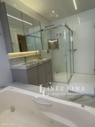 Imagem Apartamento Frente Mar para Venda, meia praia, 4 dormitórios, 4 suítes, 5 banheiros, 3 vagas