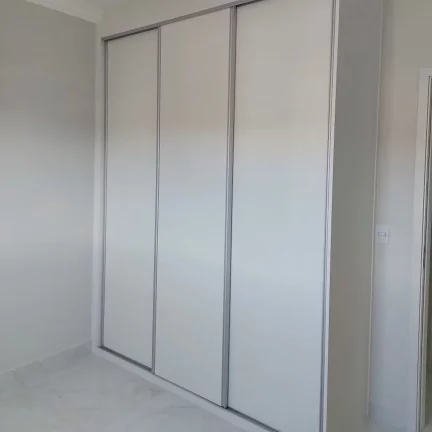 Imagem Apartamento à venda com 2 quartos, sendo 1 suíte, no condomínio Astúrias, Atibaia - SP