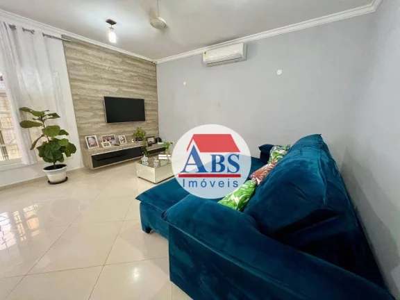 Imagem Casa Isolada com 3 Dormitórios à 200m da Praia, 188 m² por R$ 850.000 - Balneário Flórida - Praia Grande/SP