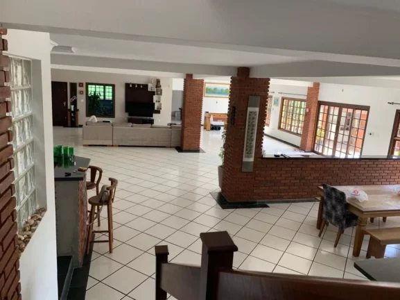 Imagem Chácara com 5 dormitórios à venda, 5000 m² por R$ 2.300.000,00 - Parque Residencial Itapeti - Mogi das Cruzes/SP