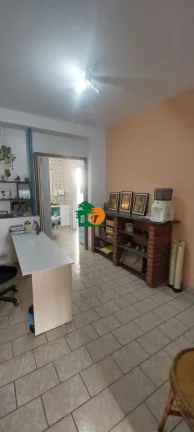 Imagem Casa para Venda em São Roque, Jardim Bela Vista, 2 dormitórios, 1 suíte, 1 banheiro, 2 vagas