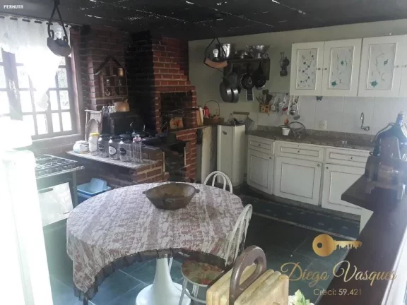 Imagem Casa para Venda em Teresópolis / RJ no bairro Parque do Imbui