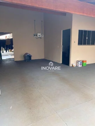 Imagem Casa com 3 dormitórios à venda, 82 m² por R$ 380.000,00 - Jardim Bandeirantes - Itumbiara/GO