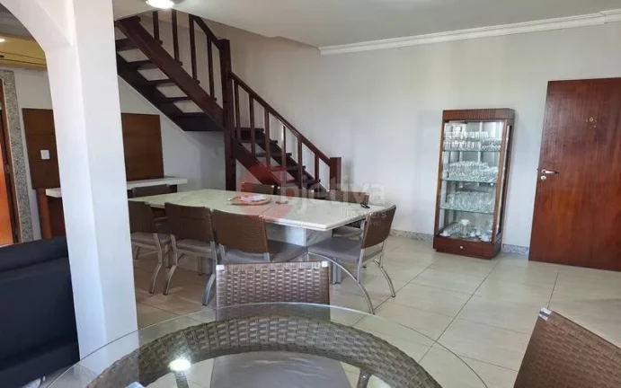 Imagem Cobertura a venda de 4 quartos toda mobiliada no centro de Cabo Frio