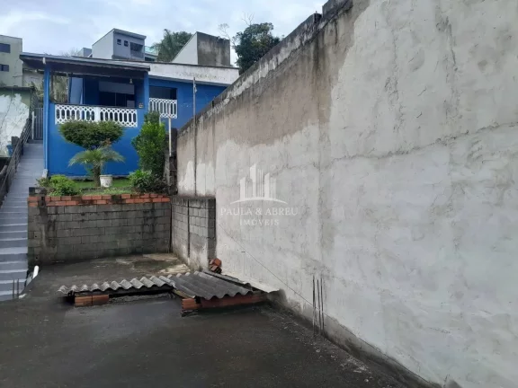 Imagem Casa com 2 Dormitórios, 1 Banheiro, mais 2 Cômodos sem acabamento na Vila Magini, divisa com Jardim Zaíra, Mauá-SP