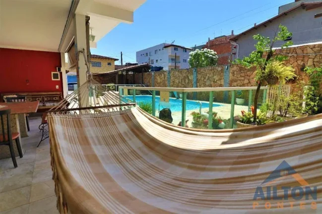 Imagem Pousada à Venda com 9 Quartos na Praia do Morro - Guarapari/ES