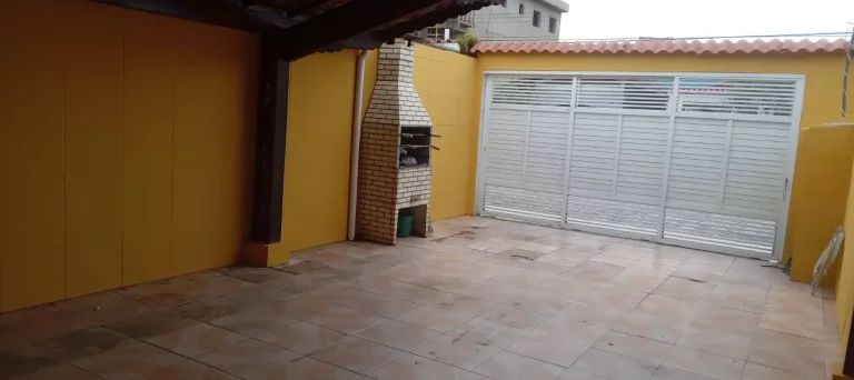 Imagem Casa Pronta para Morar no Maracanã com 4 Quartos e 2 Suítes