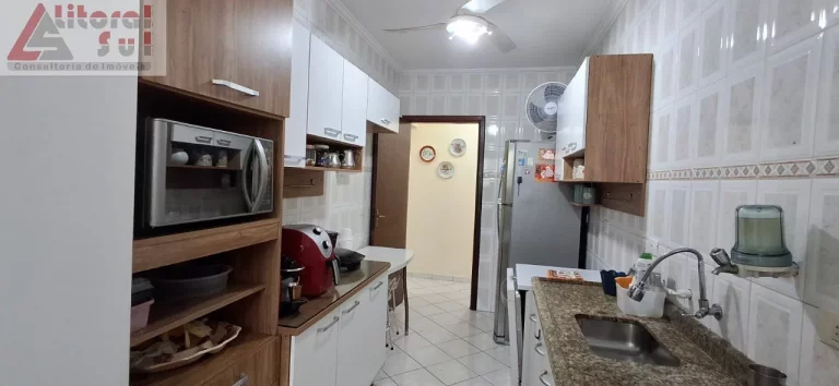 Imagem Apartamento à venda em Praia Grande-SP, bairro Tupi: 2 quartos, 1 suíte, 1 sala, 2 banheiros, 1 vaga, 88m².