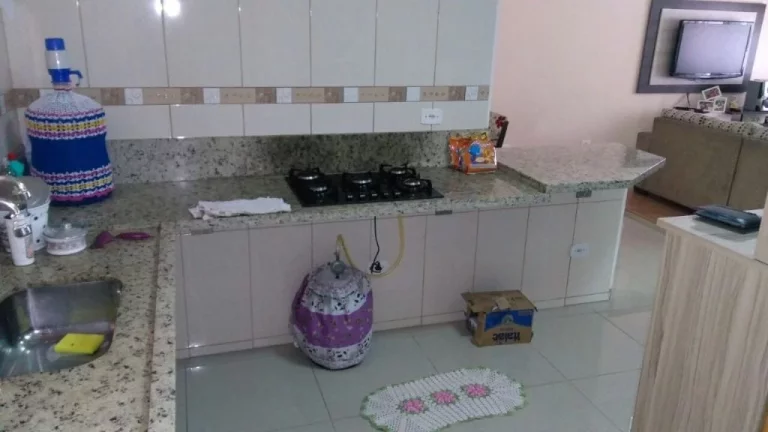 Imagem Sobrado com 2 dormitórios à venda, 218 m² por R$ 600.000,00 - Centro - Poá/SP