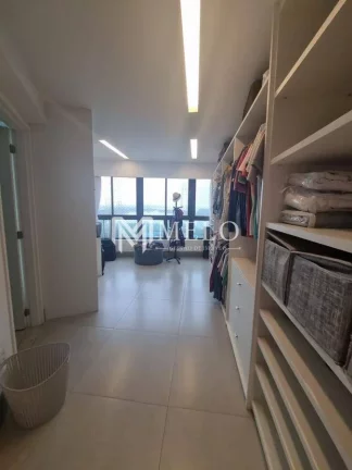 Imagem Edf. 4qts., 3 suítes, 3 vagas, dependência completa173m2 MOBILIADO..