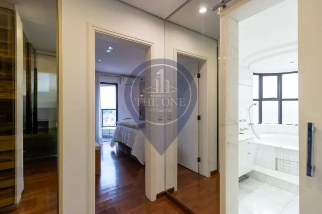 Imagem Imperdível apartamento de luxo com 4 suítes e 4 vagas no Bosque da Saúde, São Paulo-SP!