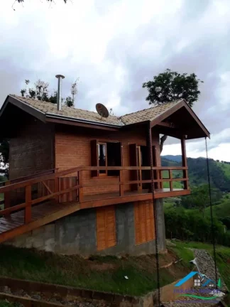 Imagem Paraíso na Serra da Mantiqueira: Chácara completa com vista espetacular!