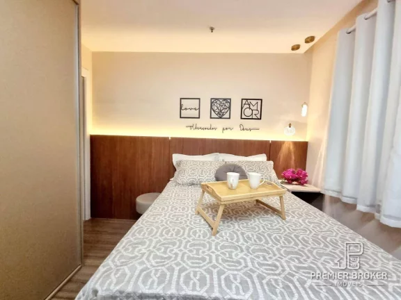 Imagem Apartamento à venda, 54 m² por R$ 283.000,00 - Cascata do Imbuí - Teresópolis/RJ
