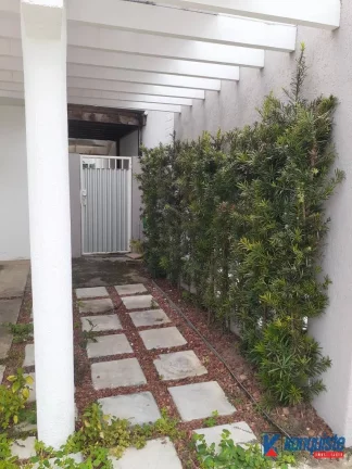 Imagem VENDO DUPLEX REFORMADO NO CONDOMINIO VIVENDAS SOLARES
