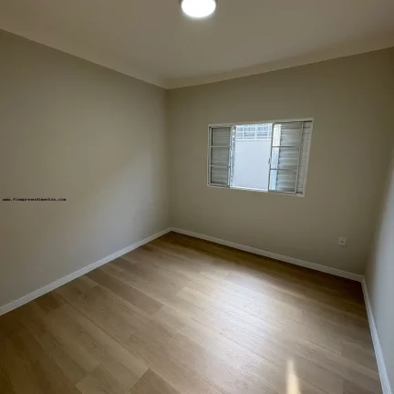 Imagem Casa para Venda em Limeira, Jardim Nova Suíça, 4 dormitórios, 2 banheiros