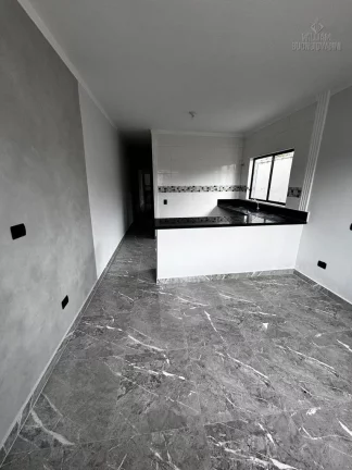 Imagem CASA COM 2 QUARTOS E PISCINA LINDO ACABAMENTO EM ITANHAÉM!