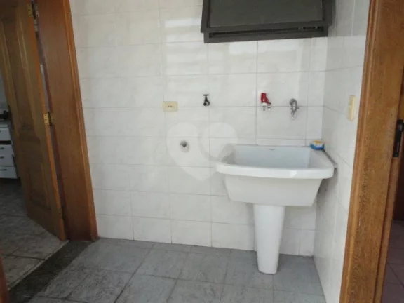 Imagem Casa à venda com 3 quartos, sendo 3 suítes, em Butantã, São Paulo - SP