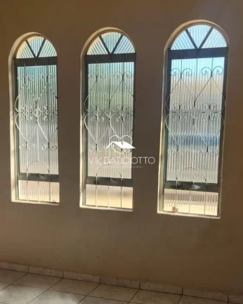 Foto do imóvel: Casa para Venda em Sarandi / PR no bairro Jardim Panorama