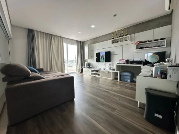 Imagem Belíssima Casa de Condomínio à Venda no Villa Lobos em Paulínia.

Casa com 3 suítes sendo uma d...