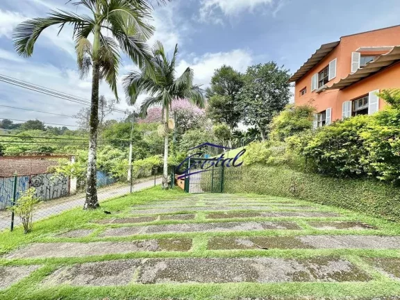 Imagem Casa com 4 quartos (2 suítes) à venda, 218 m² - Granja Viana - Cotia/SP