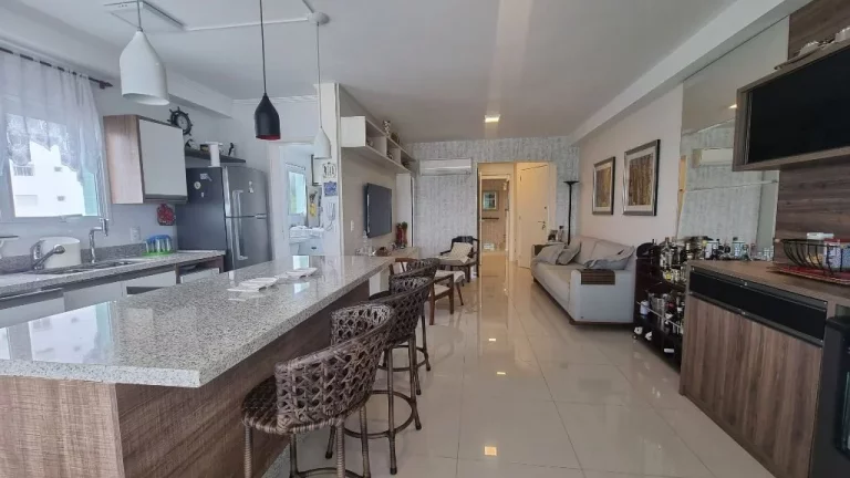 Imagem Apartamento com 3 dormitórios à venda, 117 m² - Enseada - Guarujá/SP