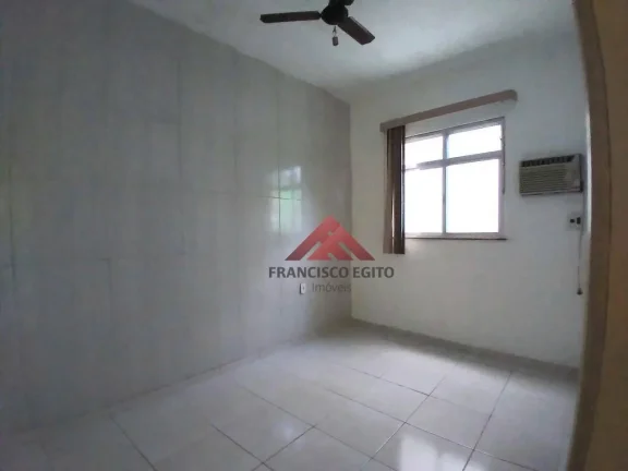 Imagem Casa com 2 dormitórios à venda, 150 m² por R$ 350.000,00 - Camarão - São Gonçalo/RJ