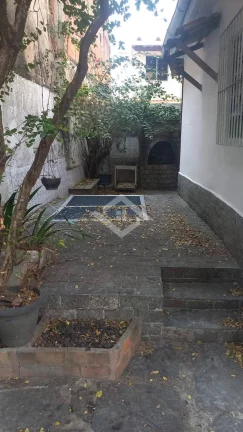Imagem Casa à Venda com 3 Quartos, sendo 1 Suíte em Campo Grande, RJ