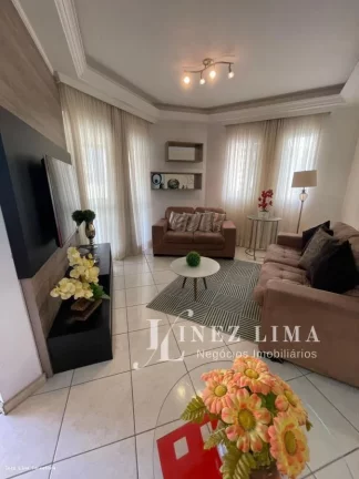 Apartamento para Temporada em Itapema, meia praia, 3 dormitórios, 1 suíte, 2 banheiros, 2 vagas