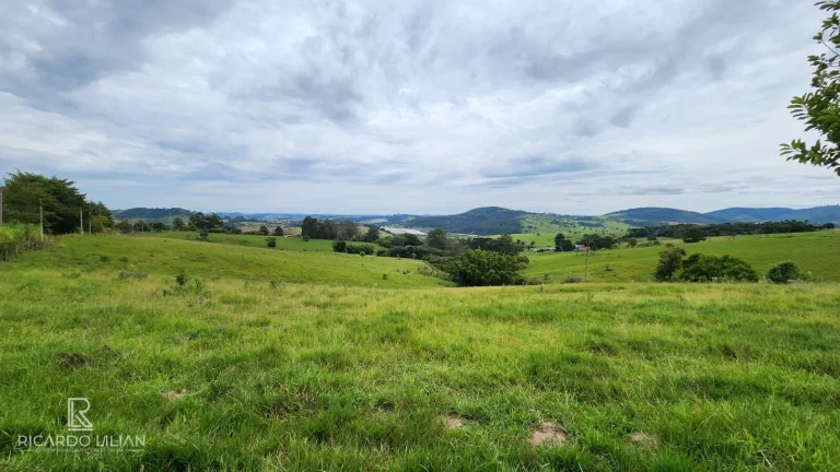 Imagem Oportunidade imperdível! Terreno de condomínio em Atibaia com vista deslumbrante e infraestrutura completa!