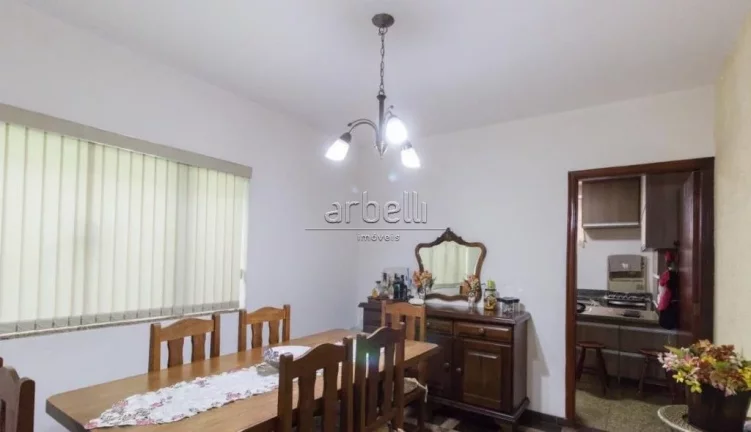 Imagem Sobrado com 166 metros quadrados, 3 dormitórios sendo 1 suíte e todos os dormitórios com armário...