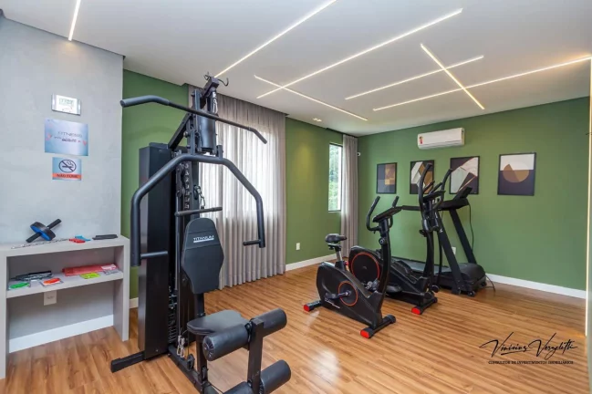 Imagem Apartamento 4 ou + dormitórios para Venda em Balneário Camboriú / SC no bairro Pioneiros